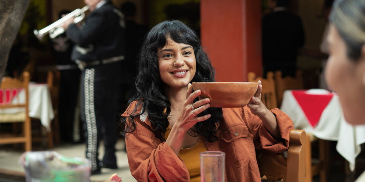 Xochimilco auténtico: trajineras, chinampas y comida local para una experiencia tradicional.